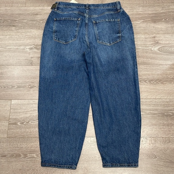 NWT a.n.a. Highest Rise Balloon Jean Dark Wash Denim Tapered Leg 12 - Picture 15 of 16